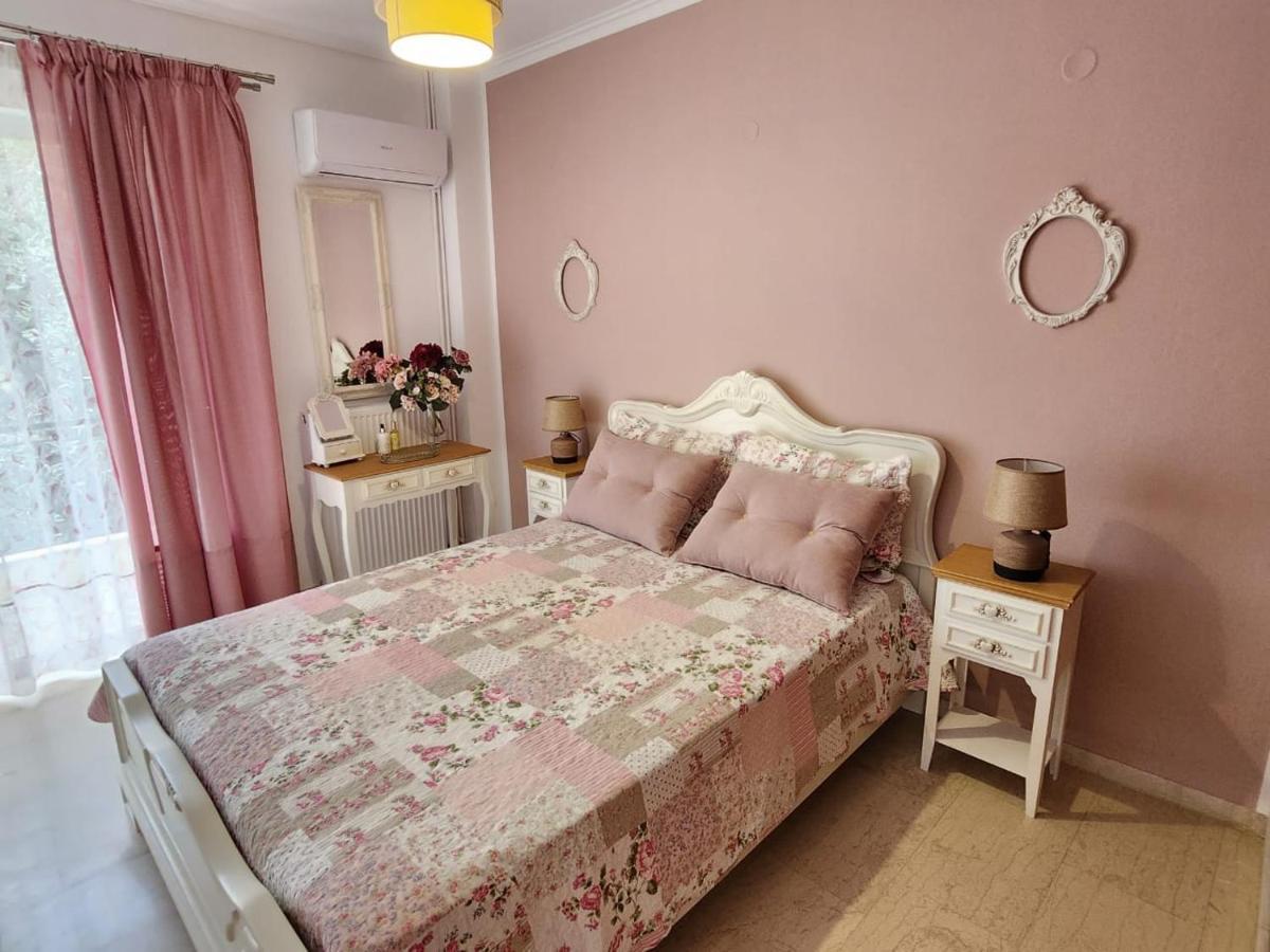 Queen Aspri Apartment 3' Min To The Beach! Antikyra Exterior photo